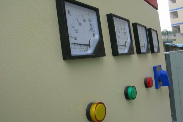 赵县配电柜-3683讲讲配电柜注意事项